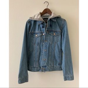Urban Outfitters Men’s Denim Jacket W/ Cloth Hood